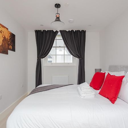 Spacious And Modern Apartment In Pimlico ลอนดอน ภายนอก รูปภาพ