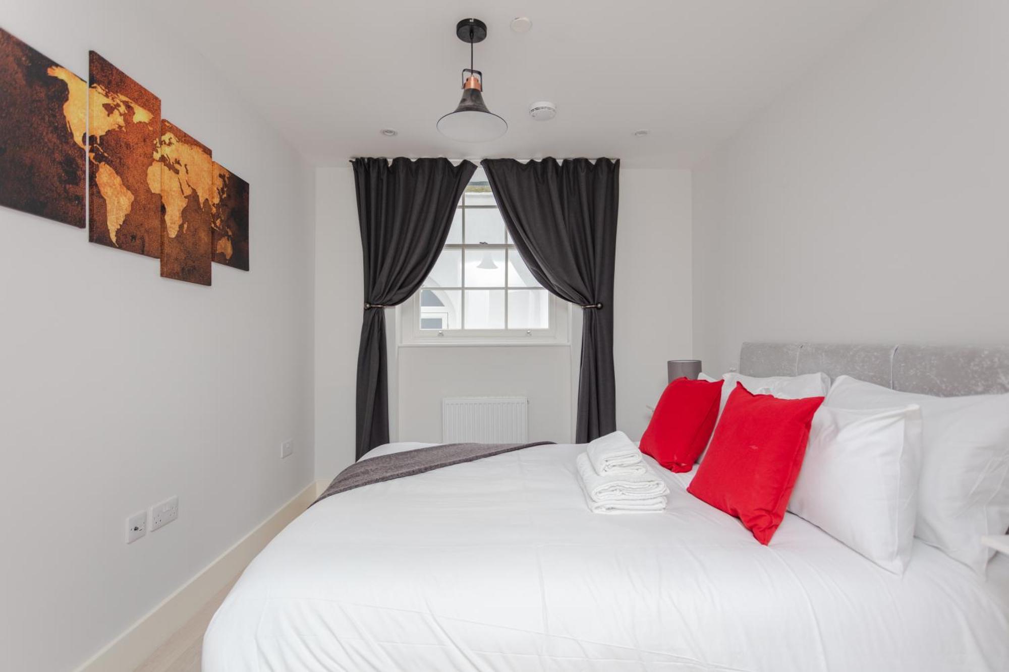 Spacious And Modern Apartment In Pimlico ลอนดอน ภายนอก รูปภาพ