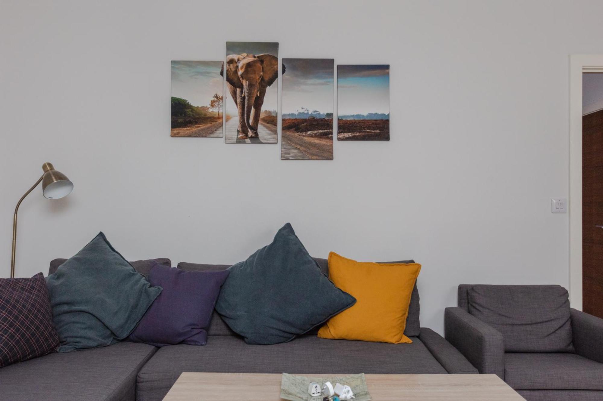 Spacious And Modern Apartment In Pimlico ลอนดอน ภายนอก รูปภาพ